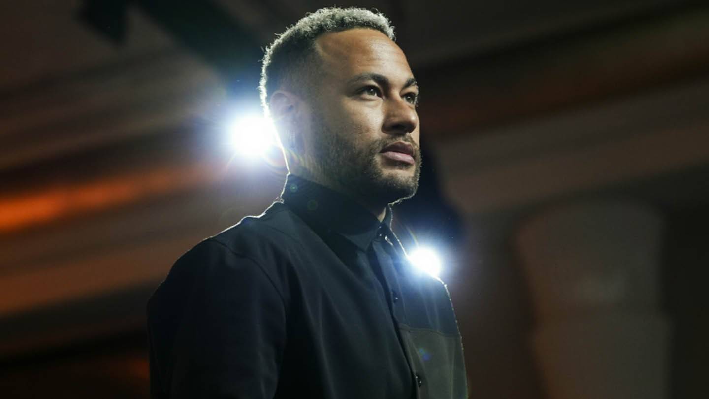 Neymar mengetuai pasukan bola sepak media Furia